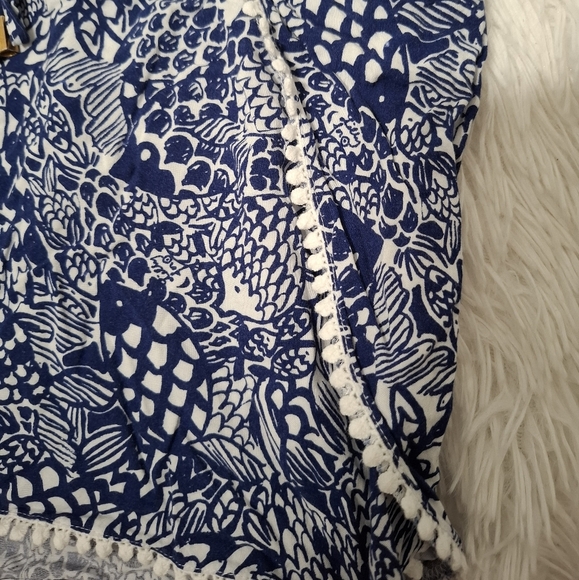 Lilly Pulitzer Target women’s navy white pull on shorts Pom Poms size Medium - Picture 6 of 12